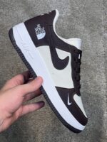 NIKE AIR FARS